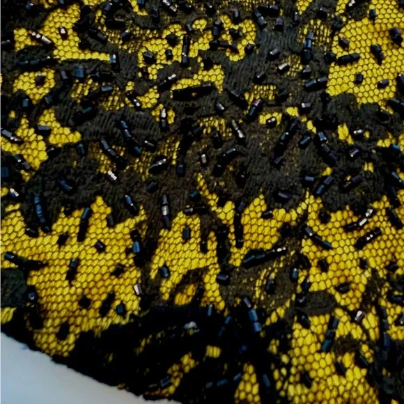 Dolce & Gabbana Black Lace on Yellow Headband - Picture 9 of 9